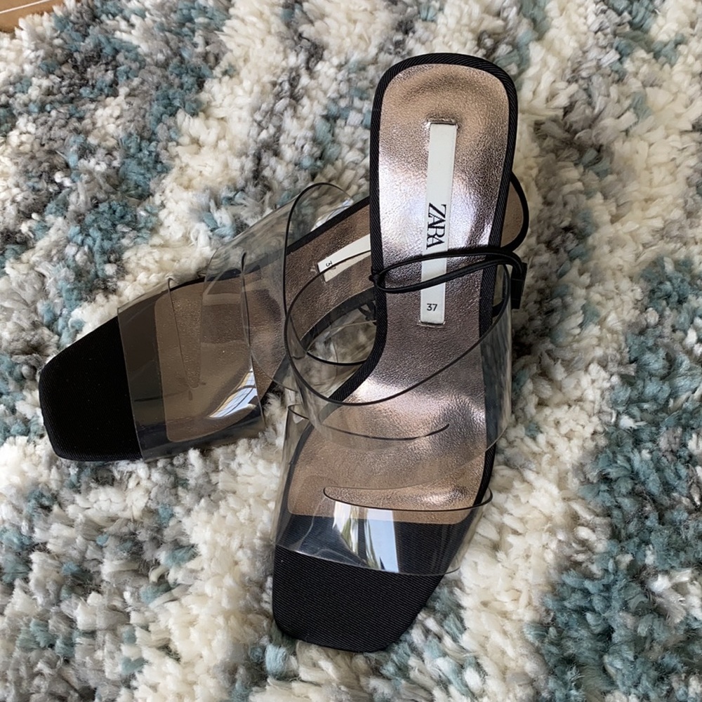𝗡𝗪𝗧 𝗭𝗮𝗿𝗮 • High Heeled Vinyl Sandals - Picture 10 of 11